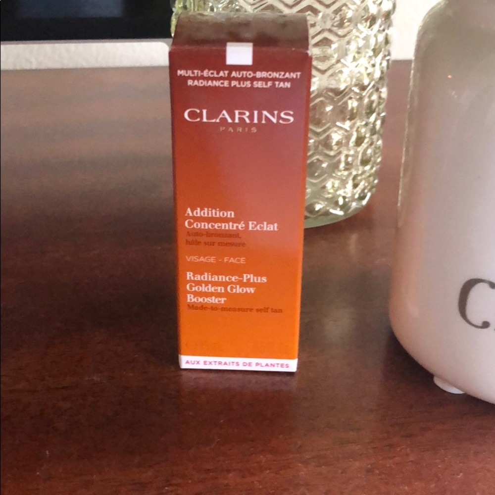 Clarins Radiance-plus golden Glow Booster Face